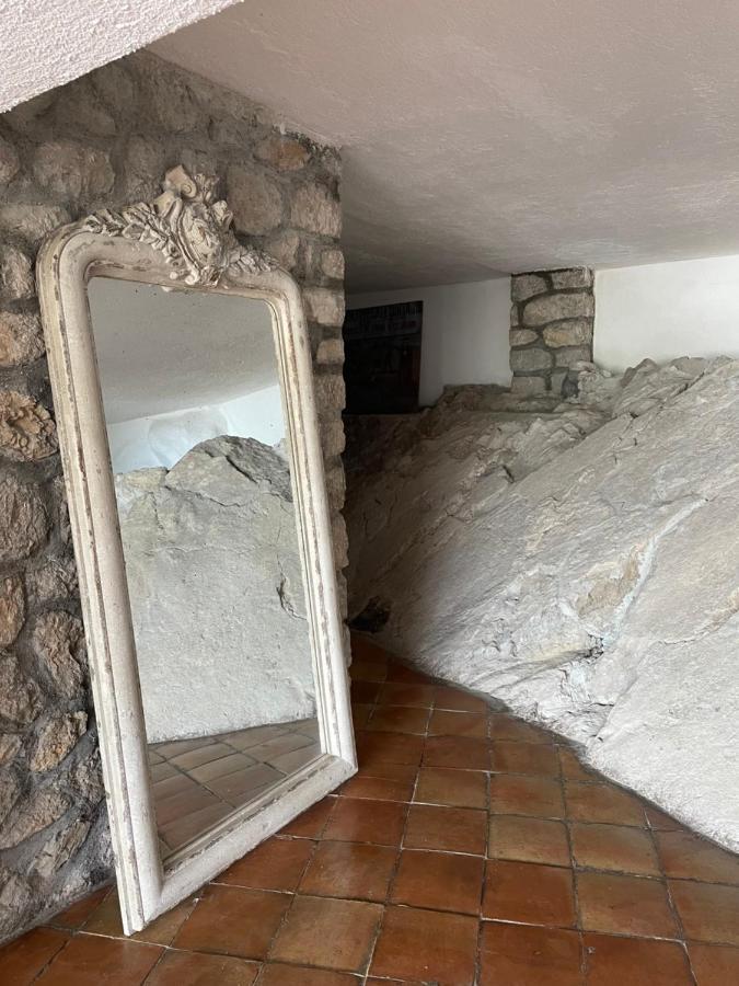 Вілла La Casa Nella Roccia Таорміна Екстер'єр фото