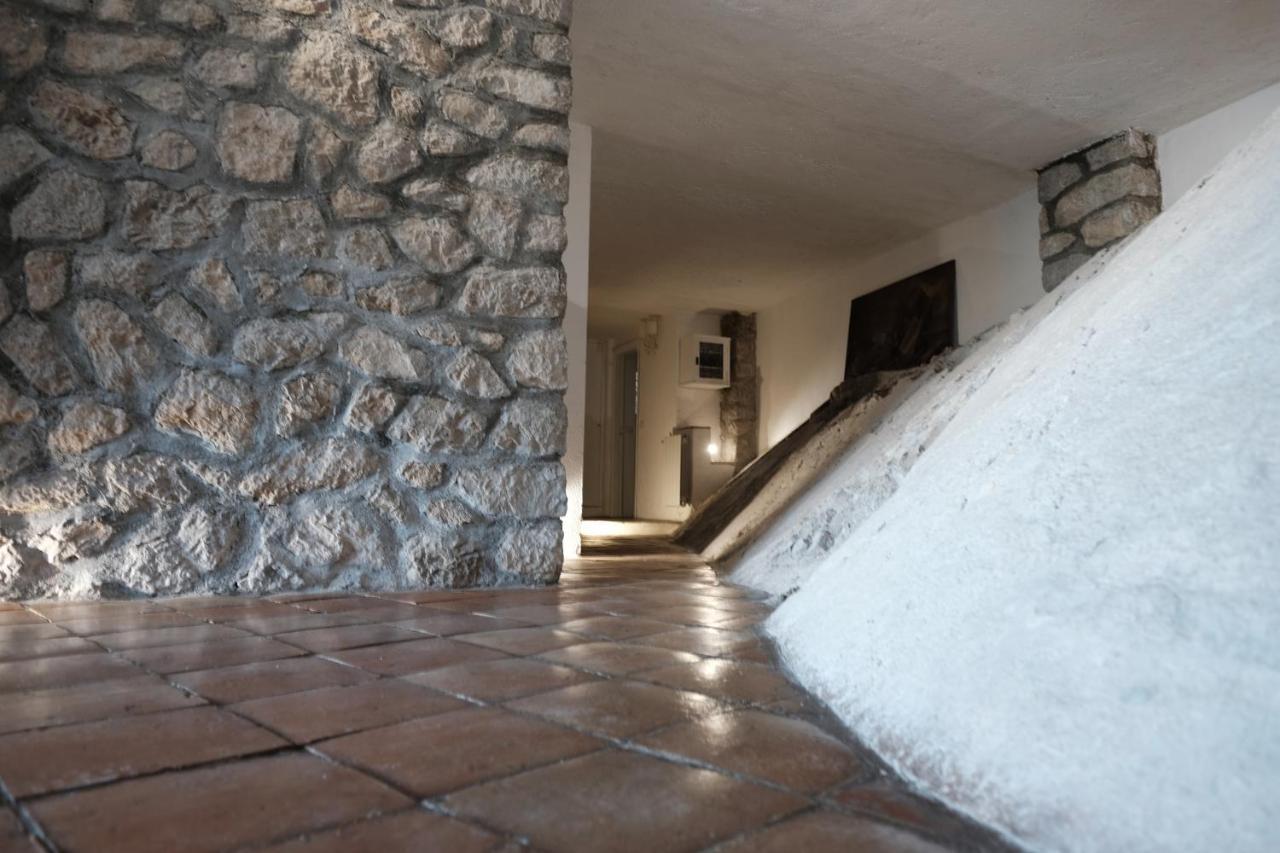 Вілла La Casa Nella Roccia Таорміна Екстер'єр фото